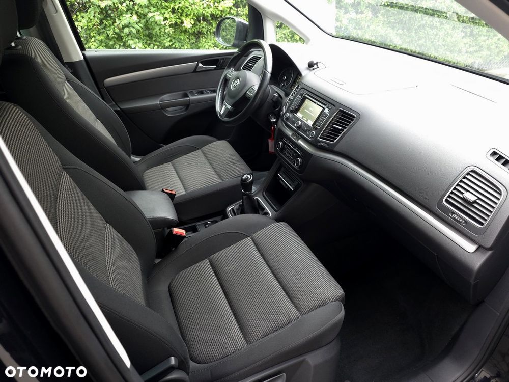 Volkswagen Sharan 2.0 TDI Comfortline - 9