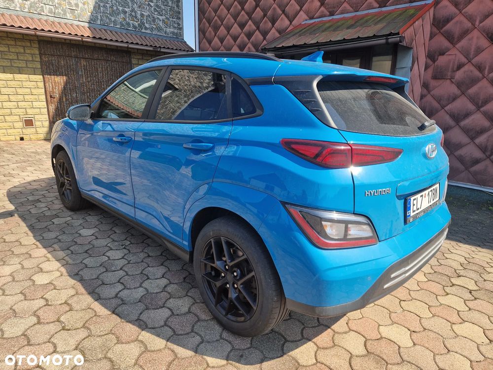 Hyundai Kona - 24