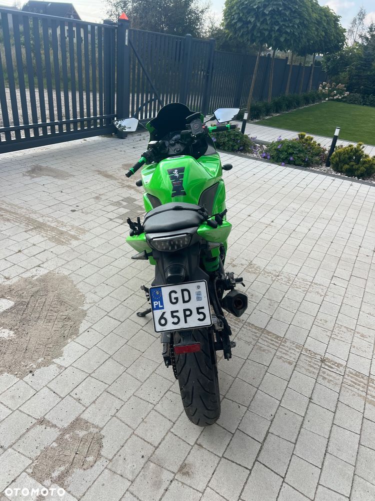 Kawasaki Ninja 250R - 6