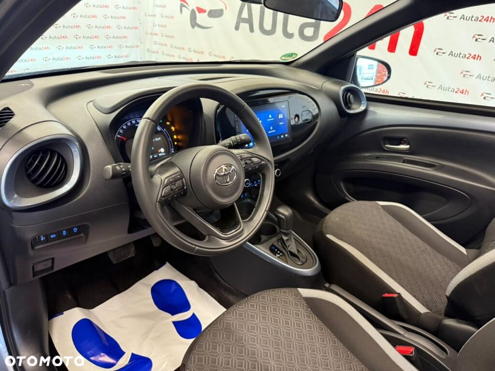 Toyota Aygo X S-CVT Air Teamplayer - 14