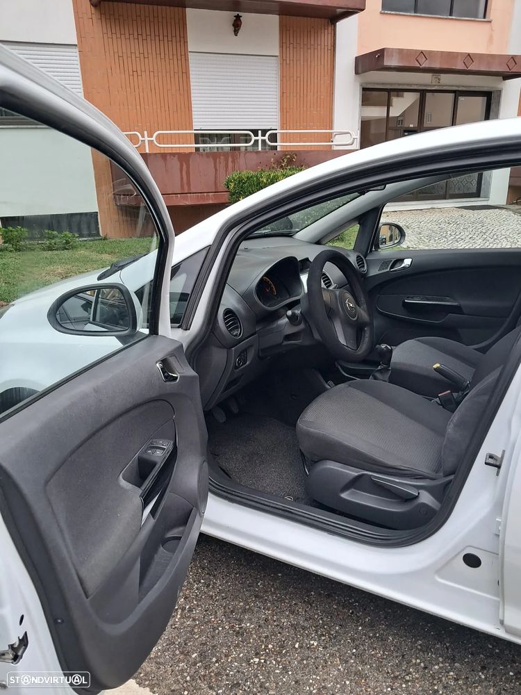 Opel Corsa 1.3 CDTi City - 8