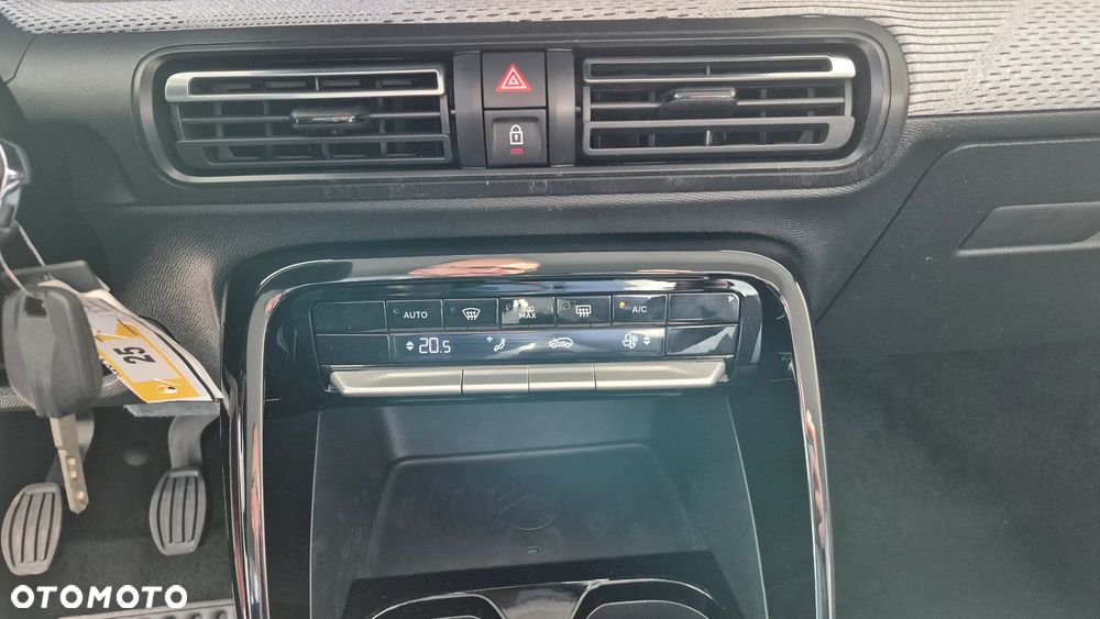 Citroën C3 1.2 T Max - 16