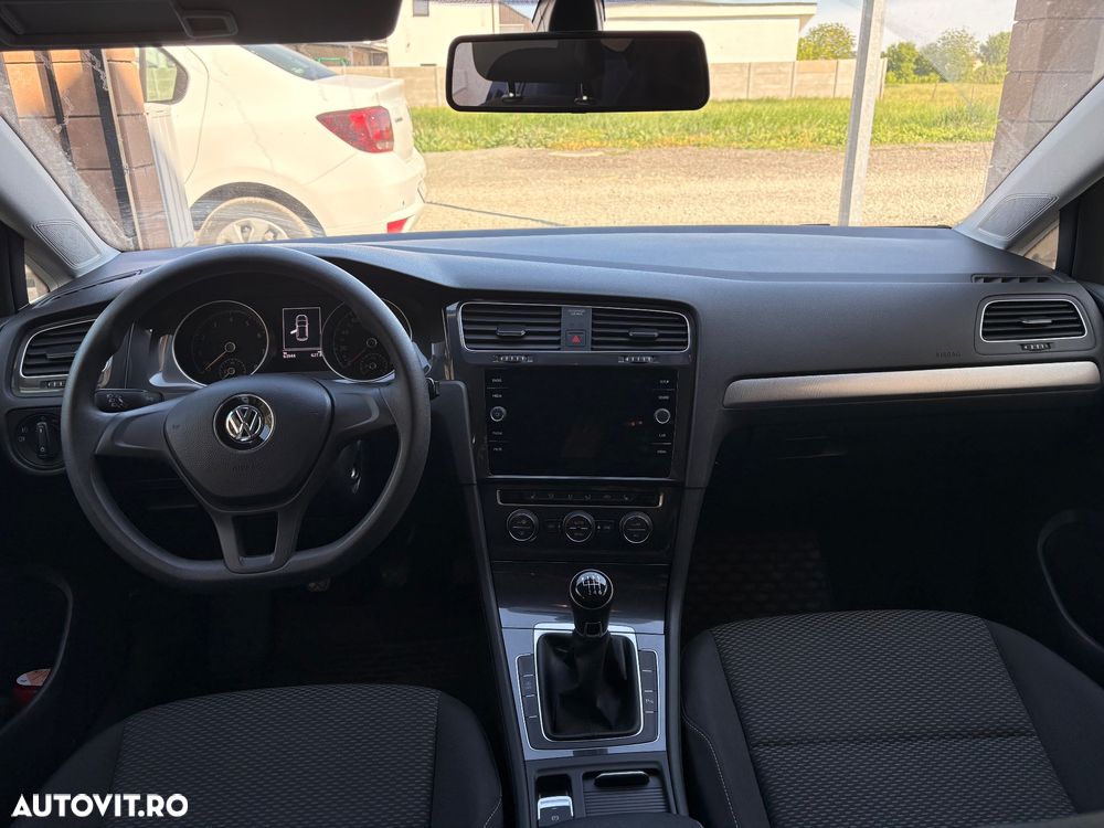 Volkswagen Golf 1.5 TSI ACT Life - 8