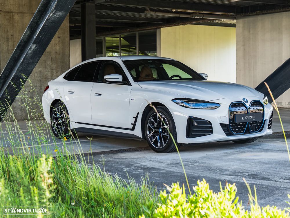 BMW i4 eDrive40 Pack Desportivo M - 2