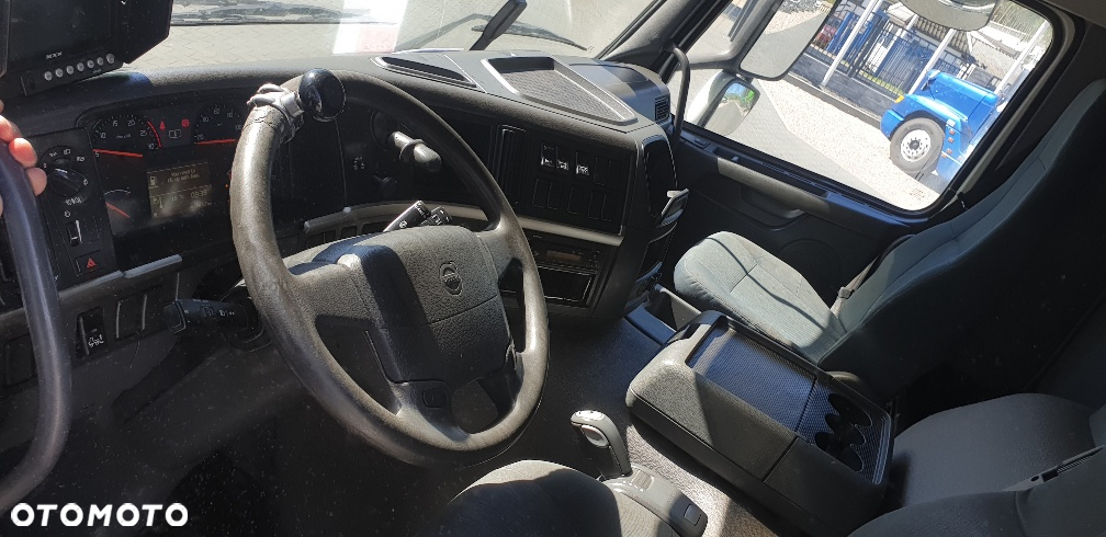 Volvo fm 330 - 11