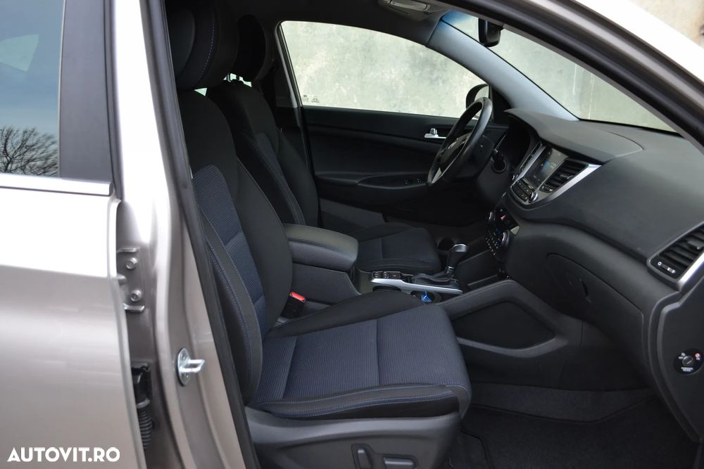 Hyundai Tucson 2.0 CRDI 4WD Style - 10
