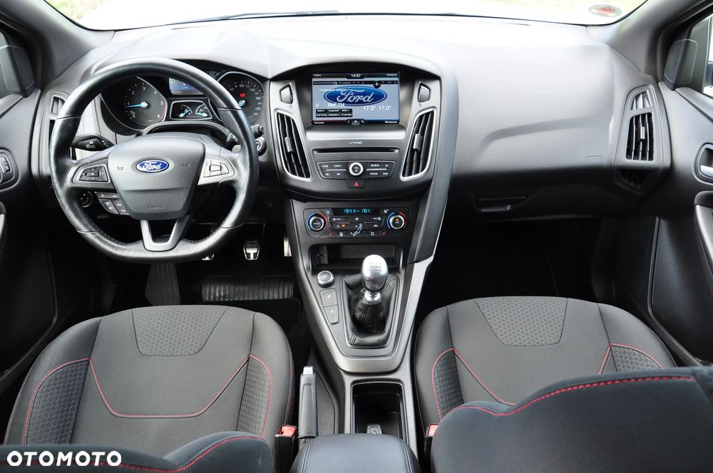 Ford Focus 2.0 TDCi ST-Line ASS - 20