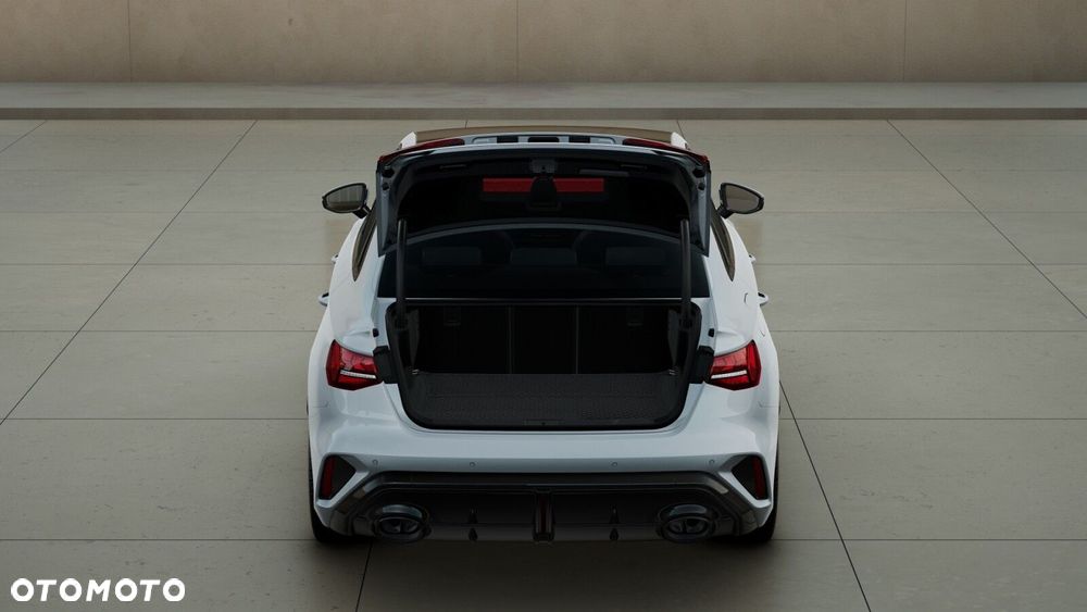 Audi RS3 Limousine - 6