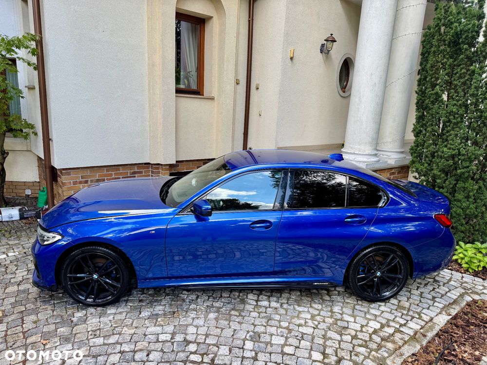 BMW Seria 3 318d M Sport - 3