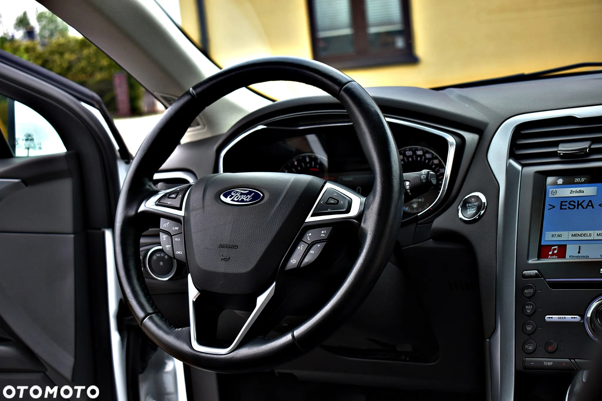 Ford Mondeo - 20