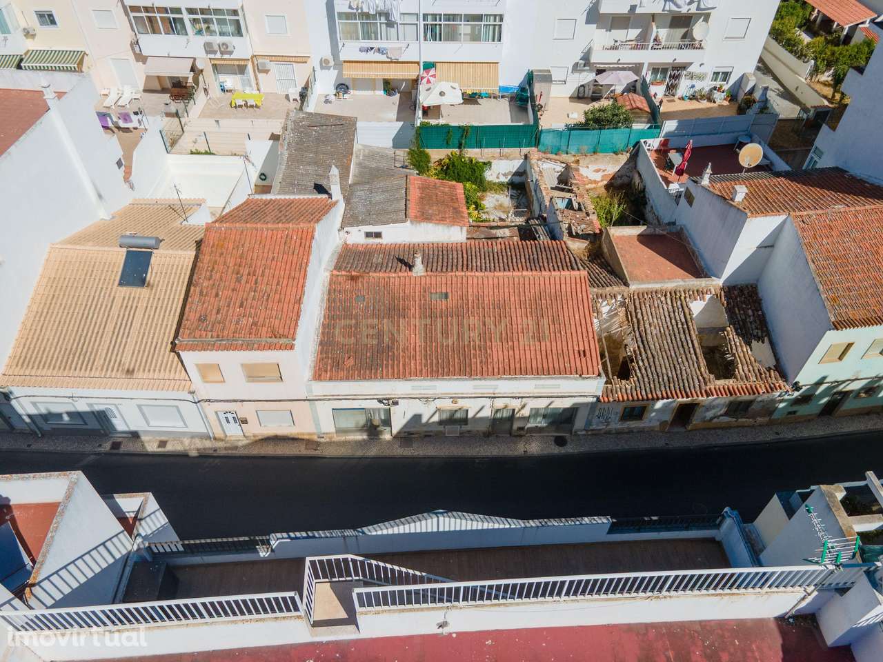 Moradia com elevado potencial em Armação de Pêra - Grande imagem: 4/13