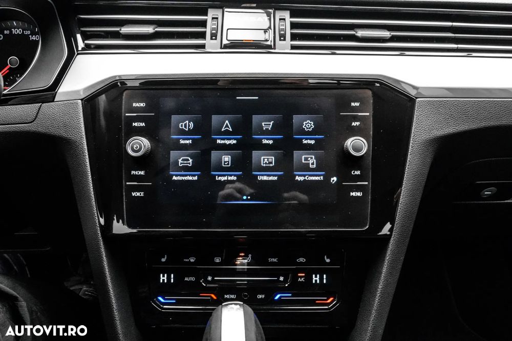 Volkswagen Passat 1.5 TSI ACT DSG Comfortline - 20