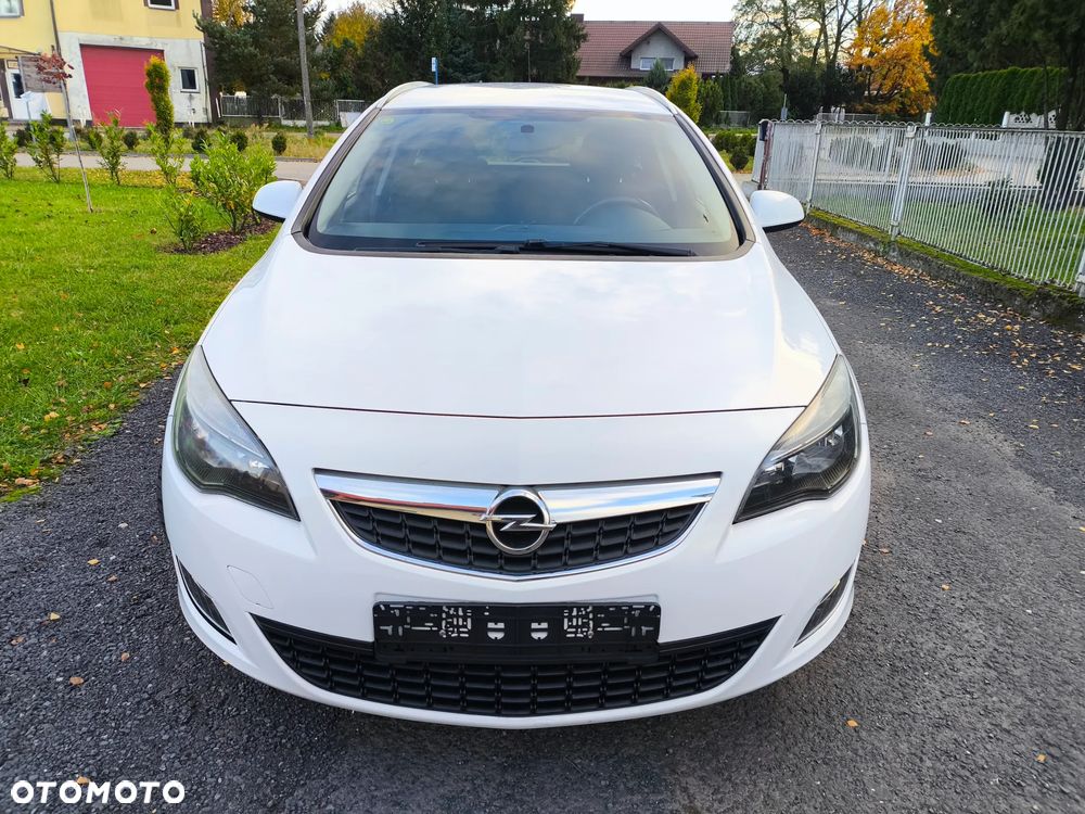 Opel Astra 1.4 Turbo Design Edition - 2