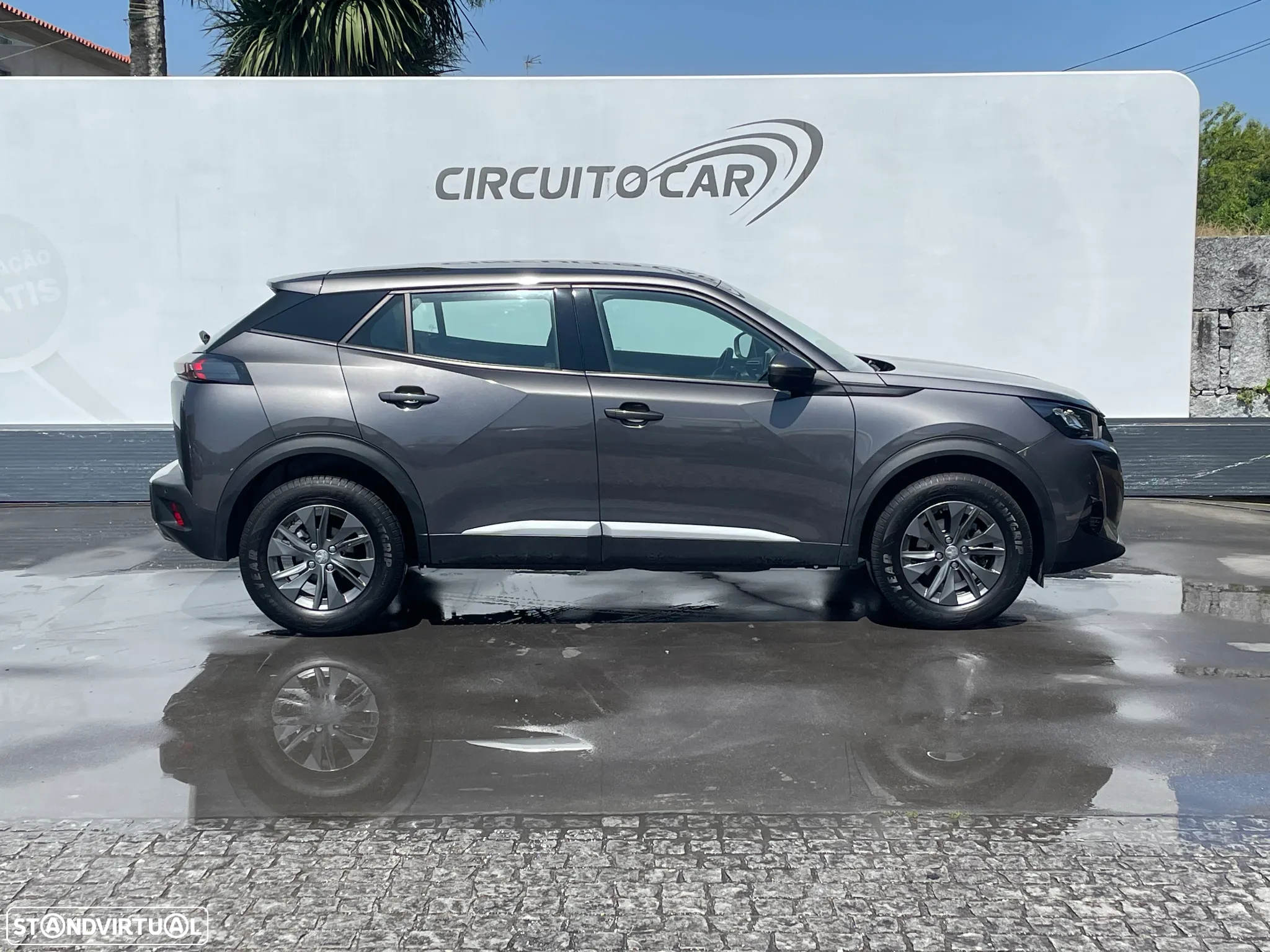 Peugeot 2008 1.2 PureTech Active EAT8 - 7