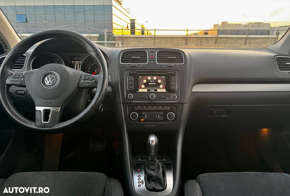Volkswagen Golf Variant 1.6 TDI DPF DSG Comfortline - 16