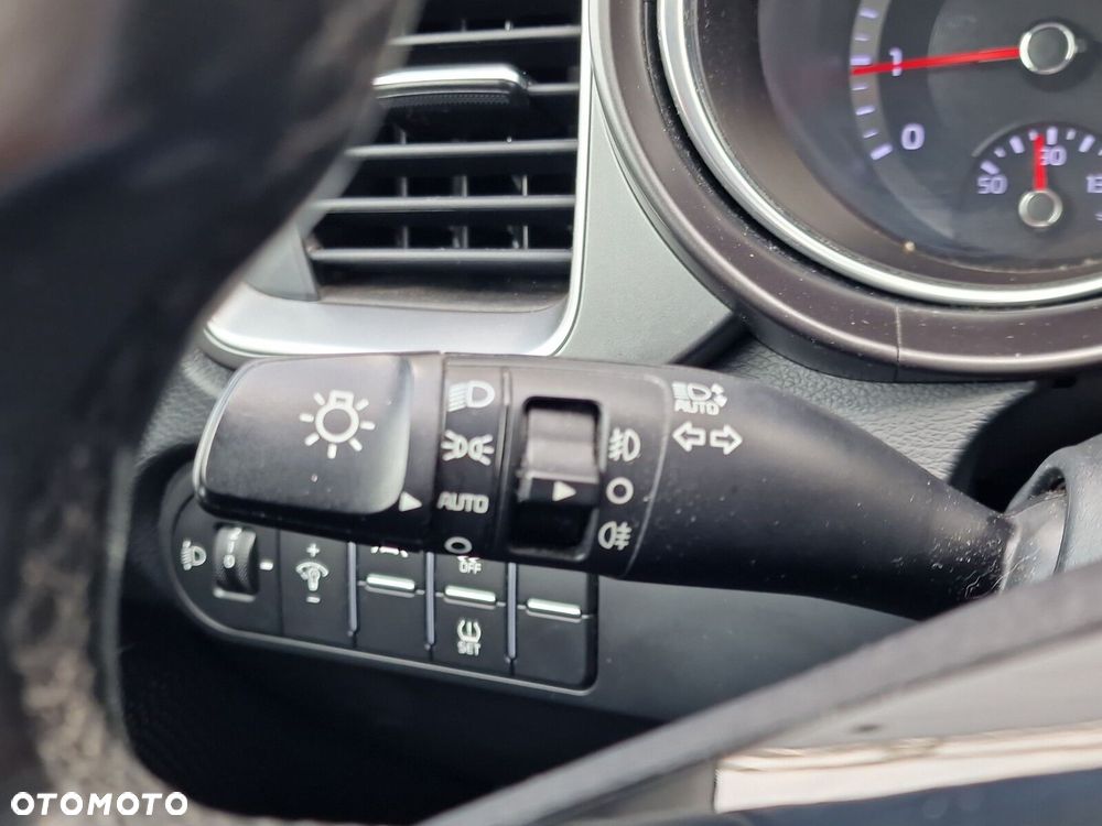 Kia Ceed 1.0 T-GDI M - 21