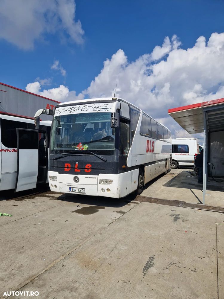 Mercedes-Benz Tourismo - 1