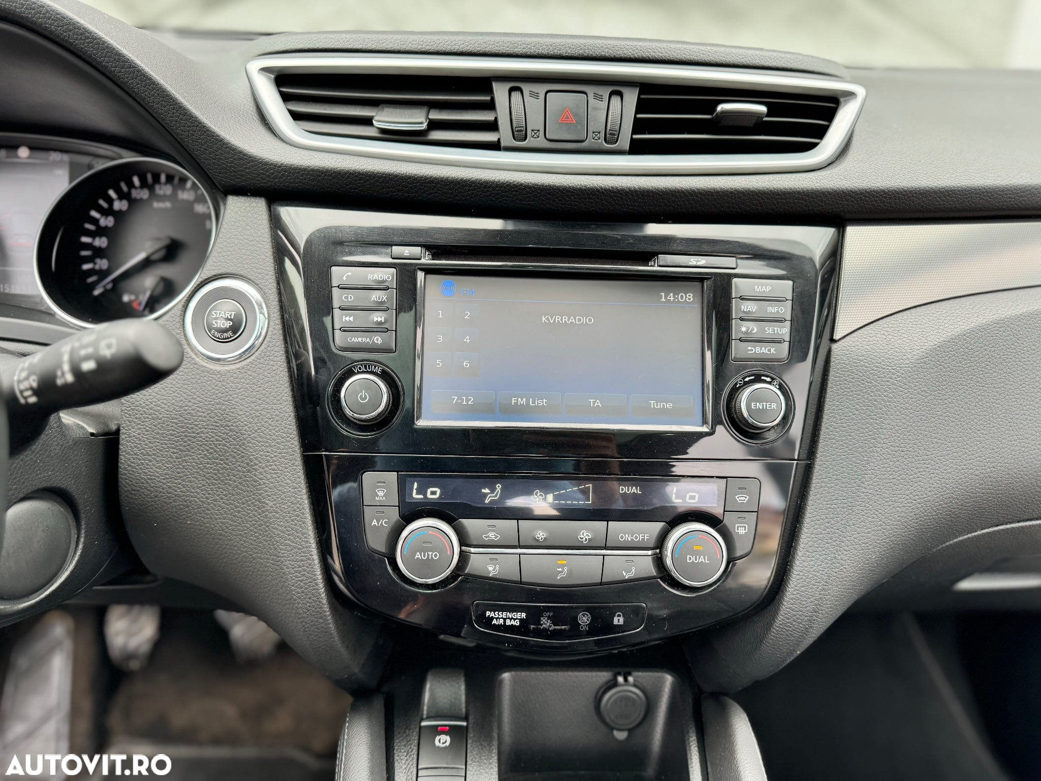 Nissan Qashqai 1.6 DCI TEKNA+ - 24
