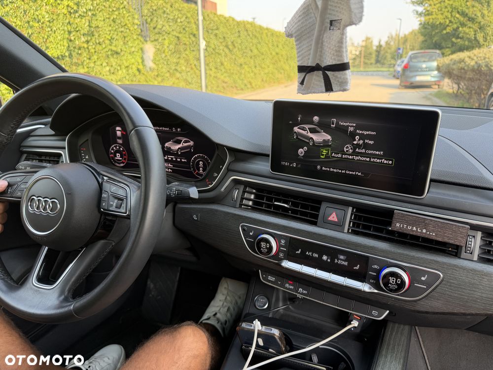 Audi A4 Limousine 2.0 TFSI ultra S tronic - 5