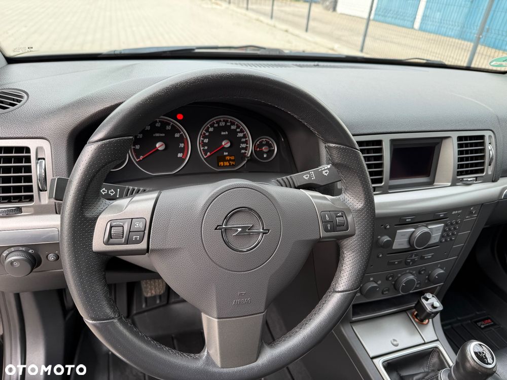 Opel Signum 2.0 T Sport - 17