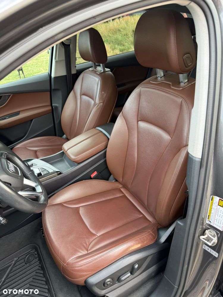 Audi Q7 - 8