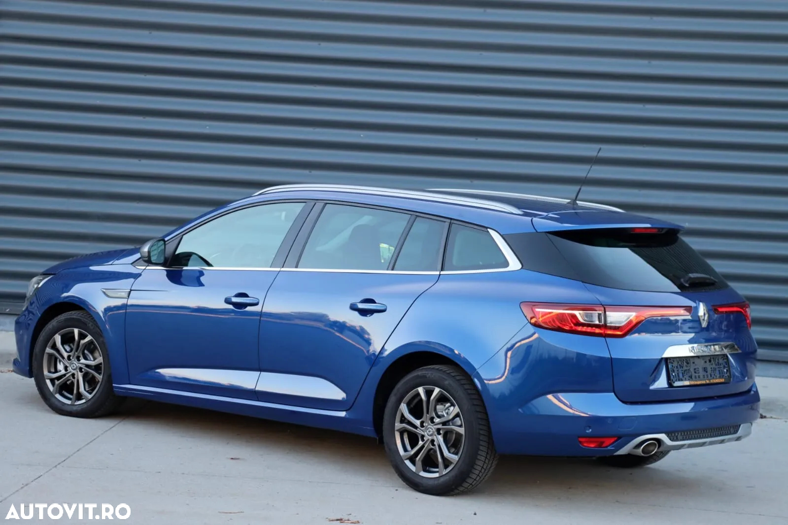 Renault Megane Grandtour BLUE dCi 150 EDC BOSE EDITION - 7