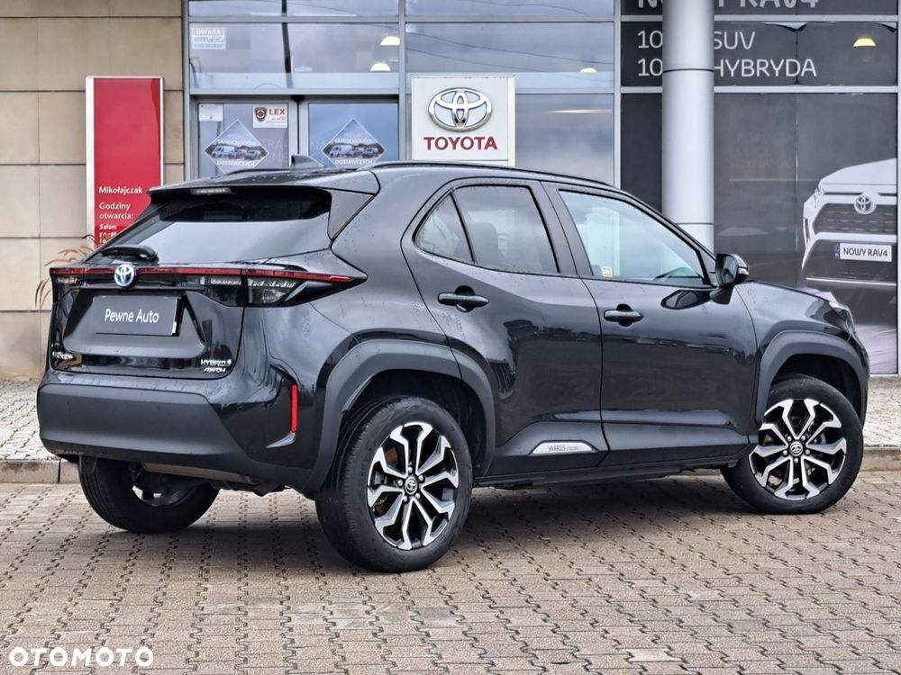 Toyota Yaris Cross Hybrid 1.5 Comfort 4x4 - 6