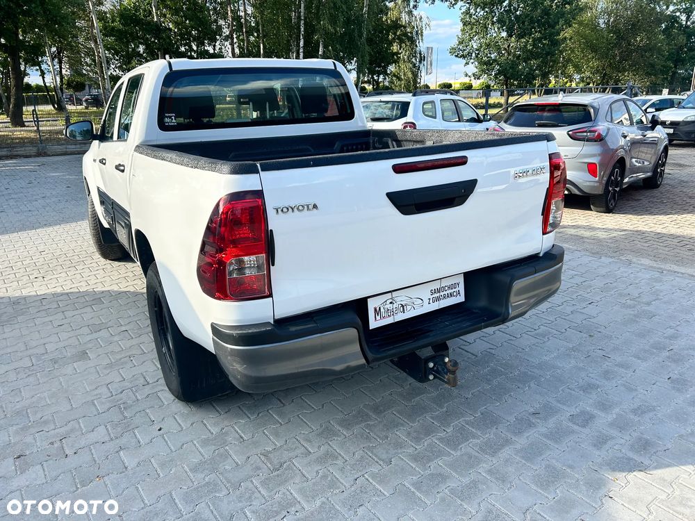 Toyota Hilux 2.4 D-4D Double Cab DLX 4x4 - 7