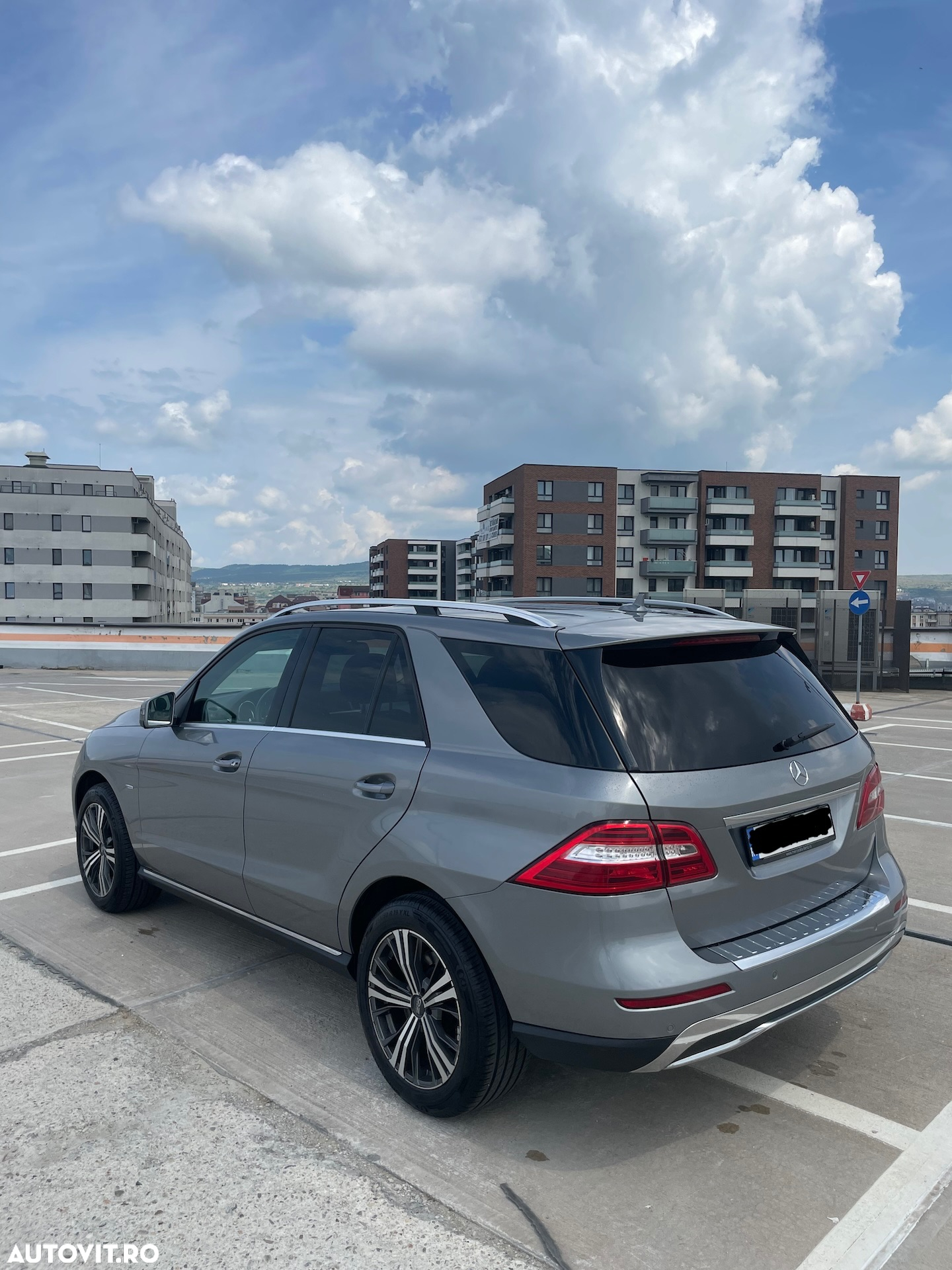 Mercedes-Benz ML 250 BlueTec 4MATIC Aut - 8