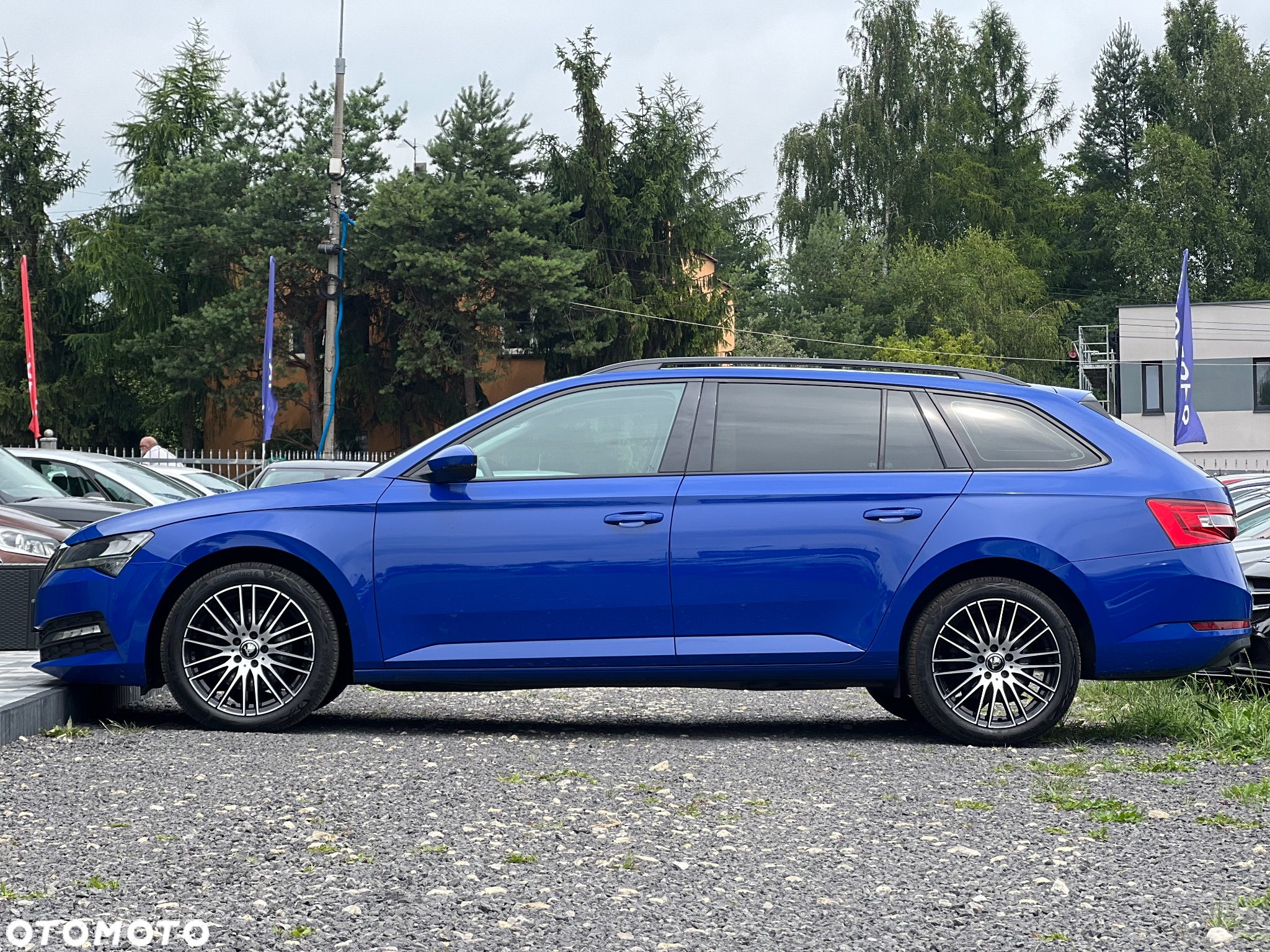 Skoda Superb 2.0 TDI SCR Ambition - 6