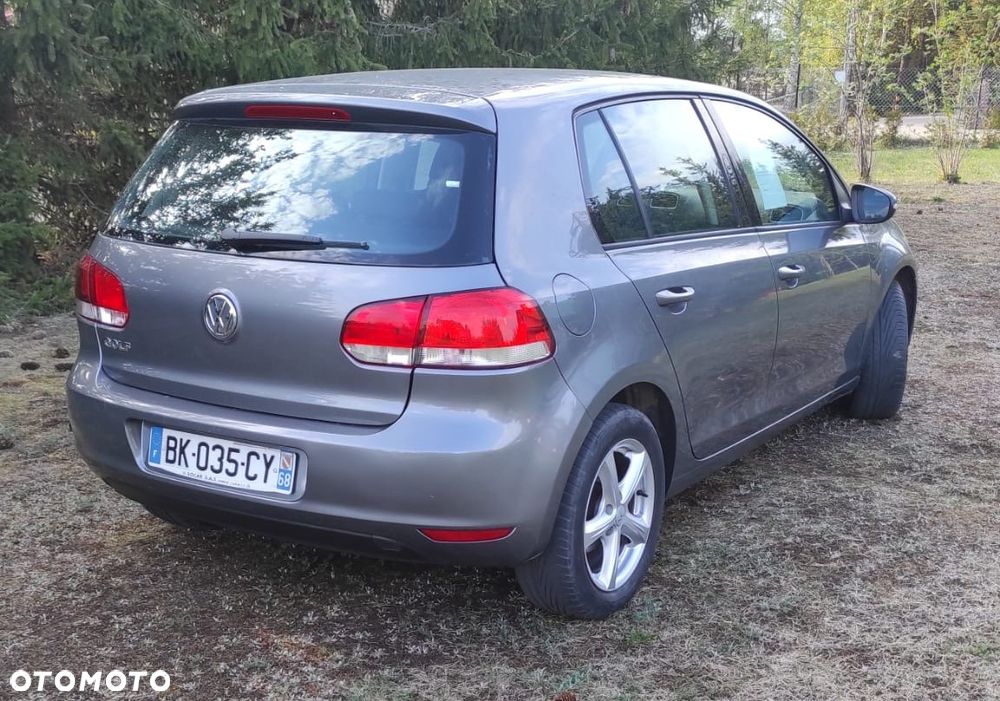 Volkswagen Golf - 9