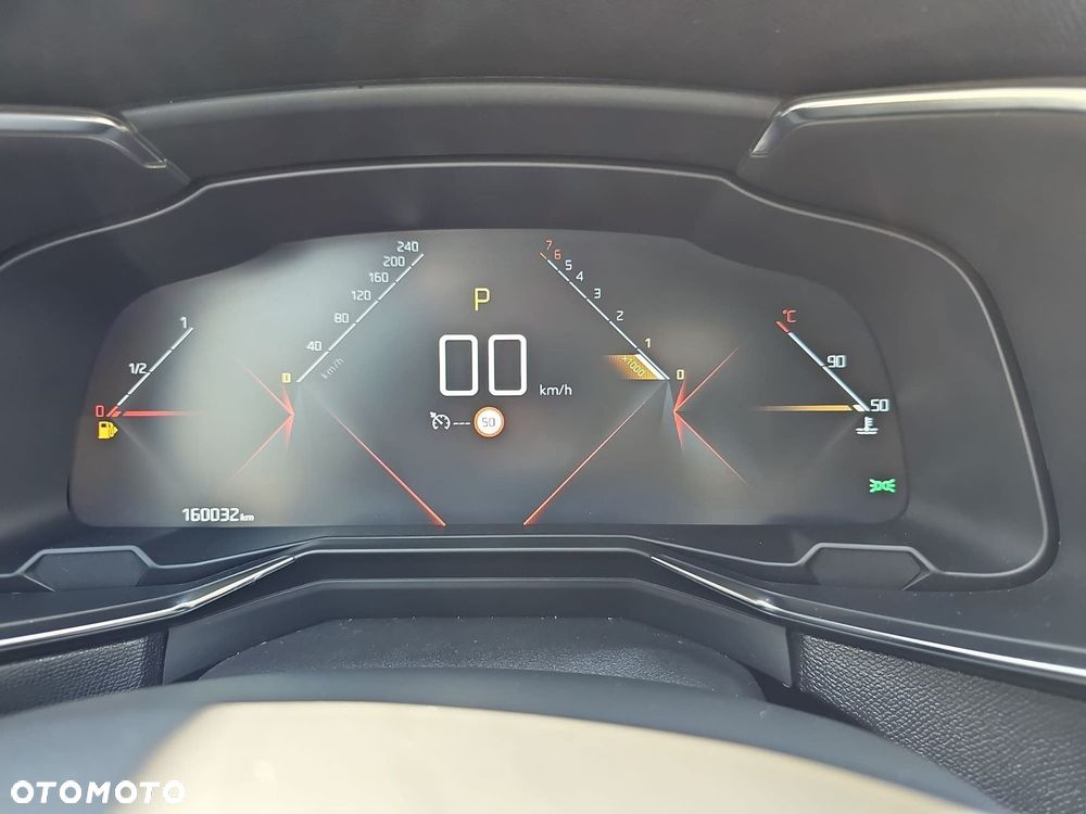 DS Automobiles DS 7 Crossback 1.6 PureTech Performance Line + - 18