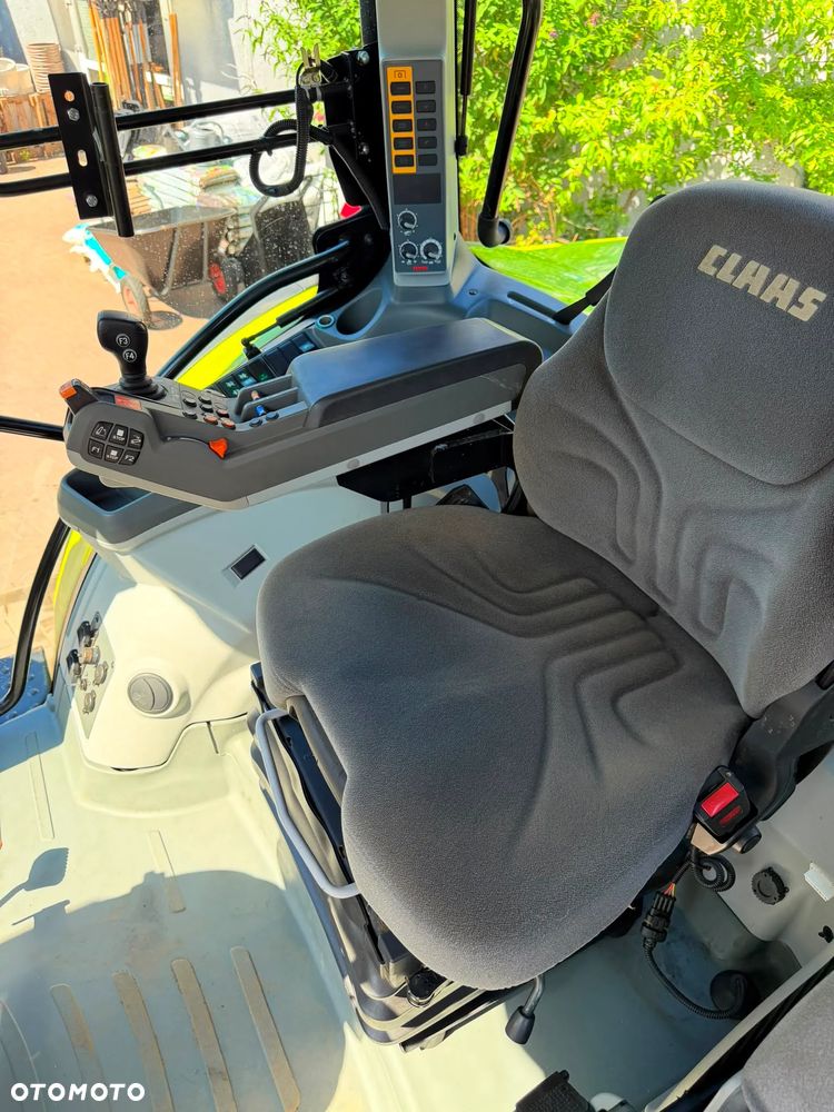 Claas Arion 650 CIS+ - 21