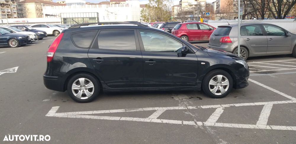 Hyundai i30 i30cw 1.6 Classic - 6