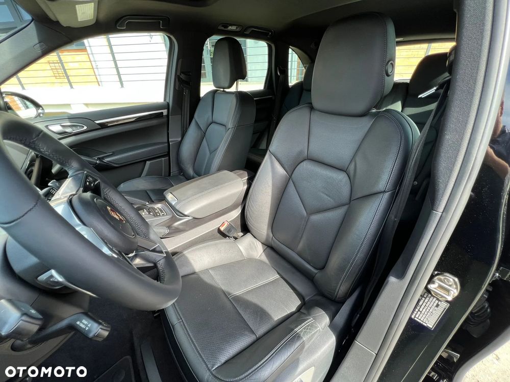 Porsche Cayenne S Tiptronic S - 14