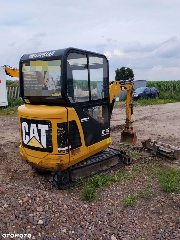 Caterpillar 301.8C - 9