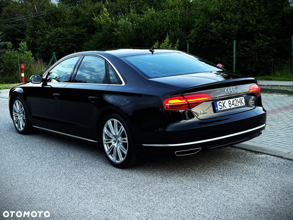 Audi A8 4.2 TDI DPF (clean diesel) quattro tiptronic - 40