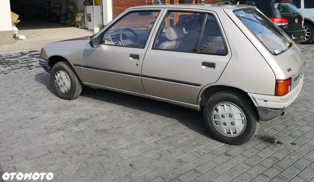 Peugeot 205 1.1 GL - 7