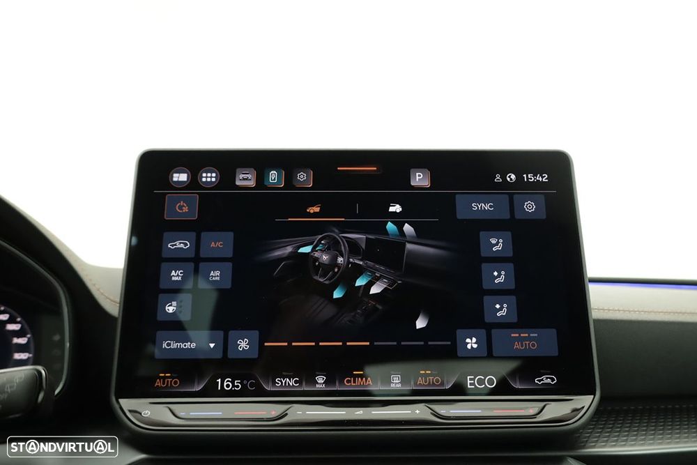 Cupra Formentor 1.5 e-Hybrid DSG - 12