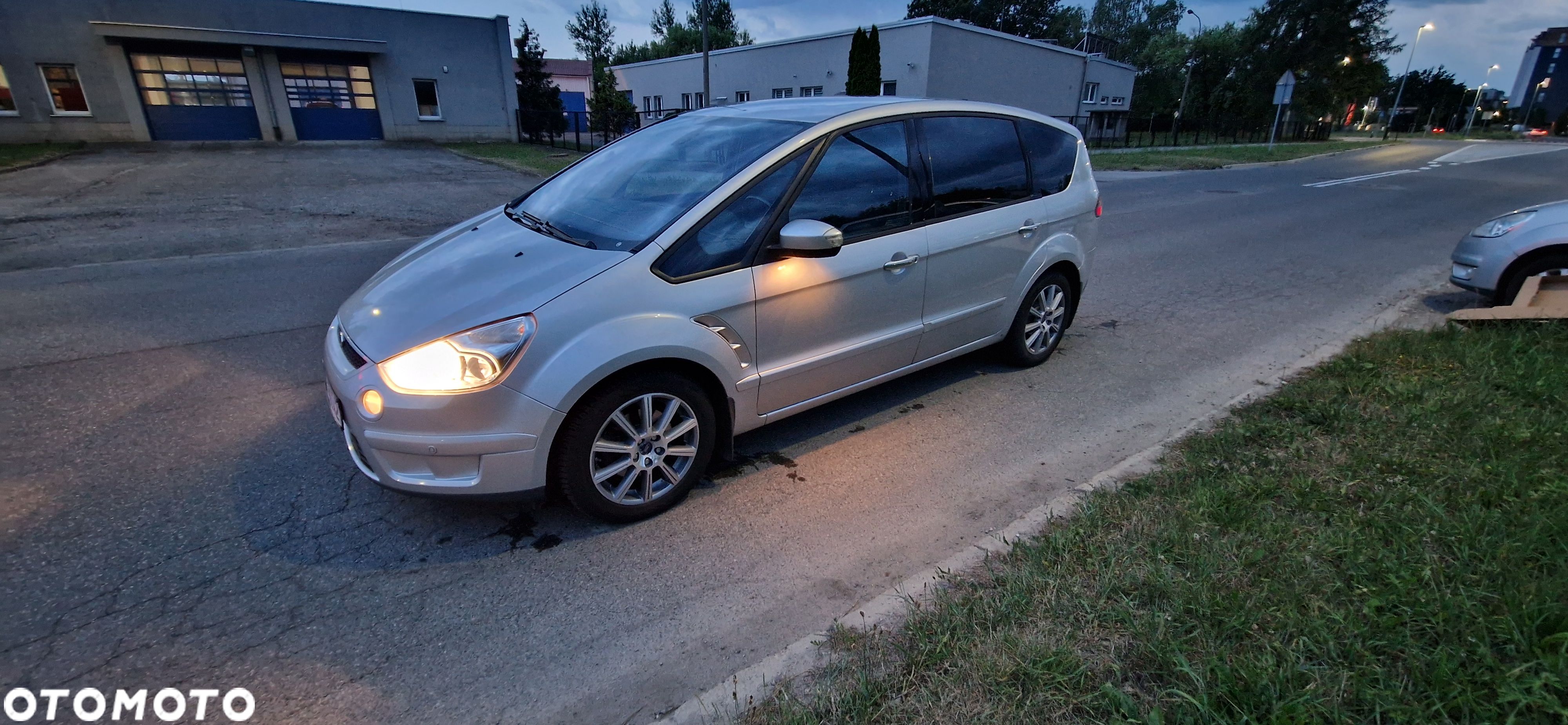 Ford S-Max 2.0 TDCi Titanium - 1
