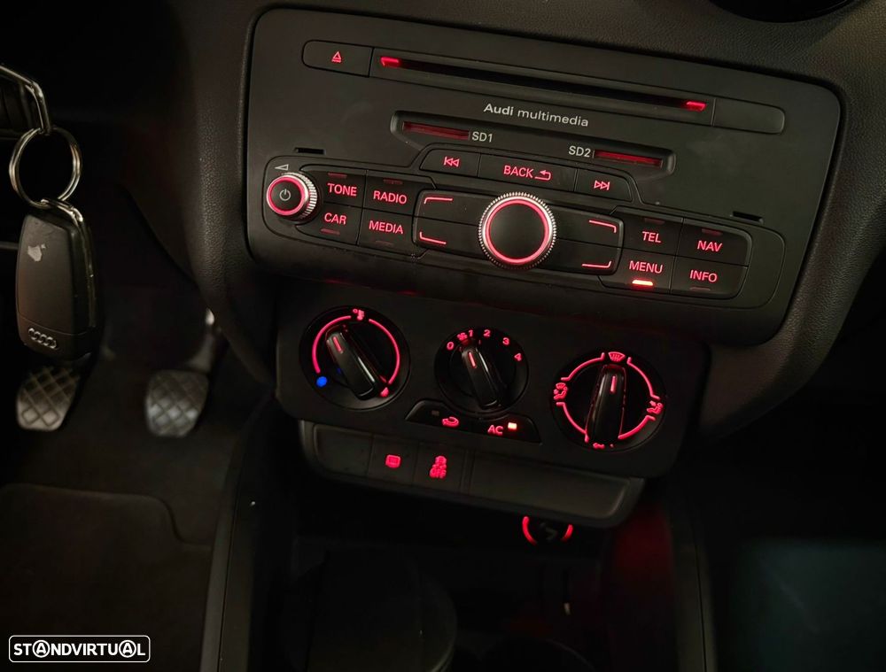 Audi A1 Sportback 1.6 TDI S-line - 17