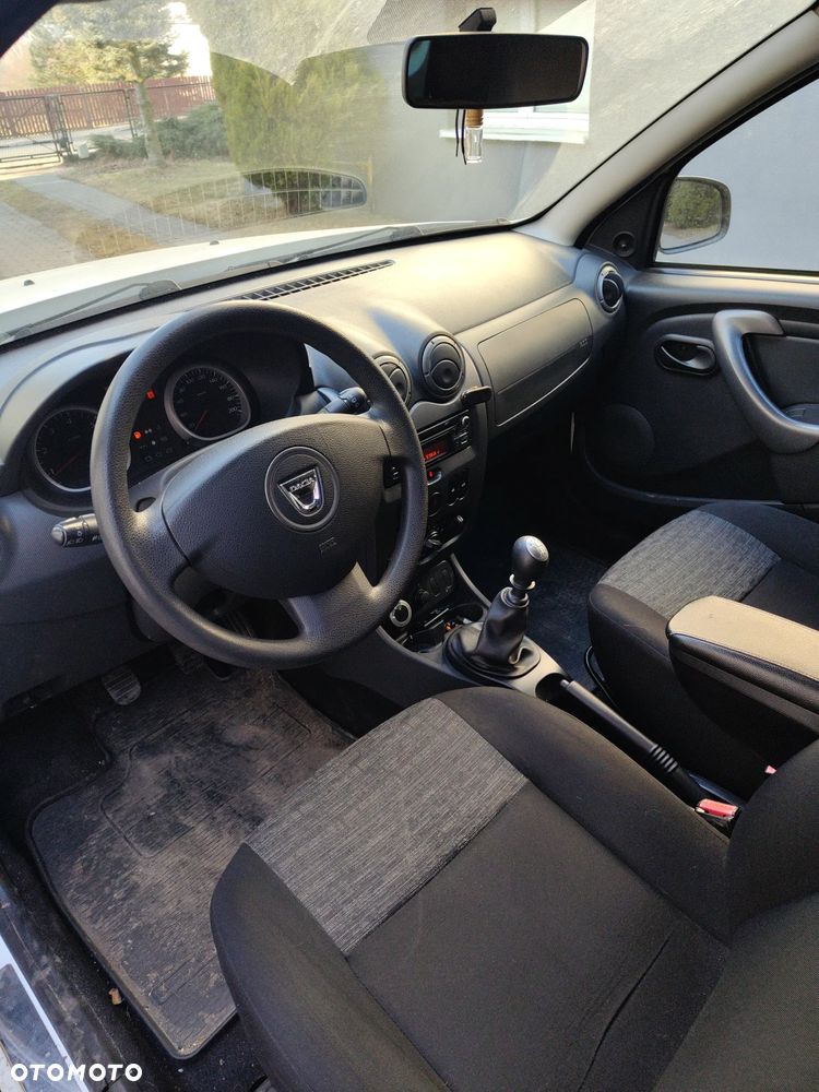 Dacia Duster 1.6 Ambiance 4x4 - 8