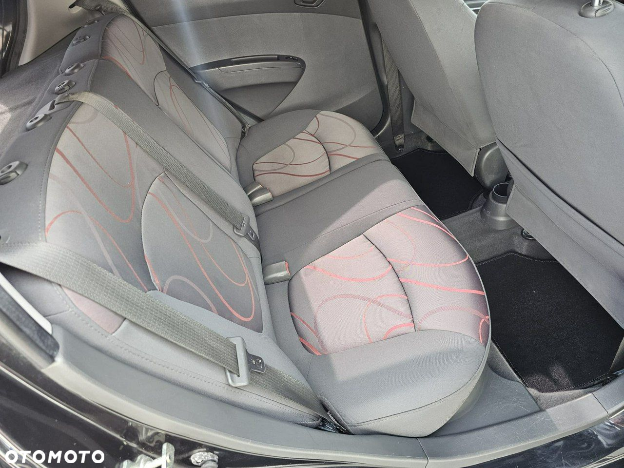 Chevrolet Spark - 12