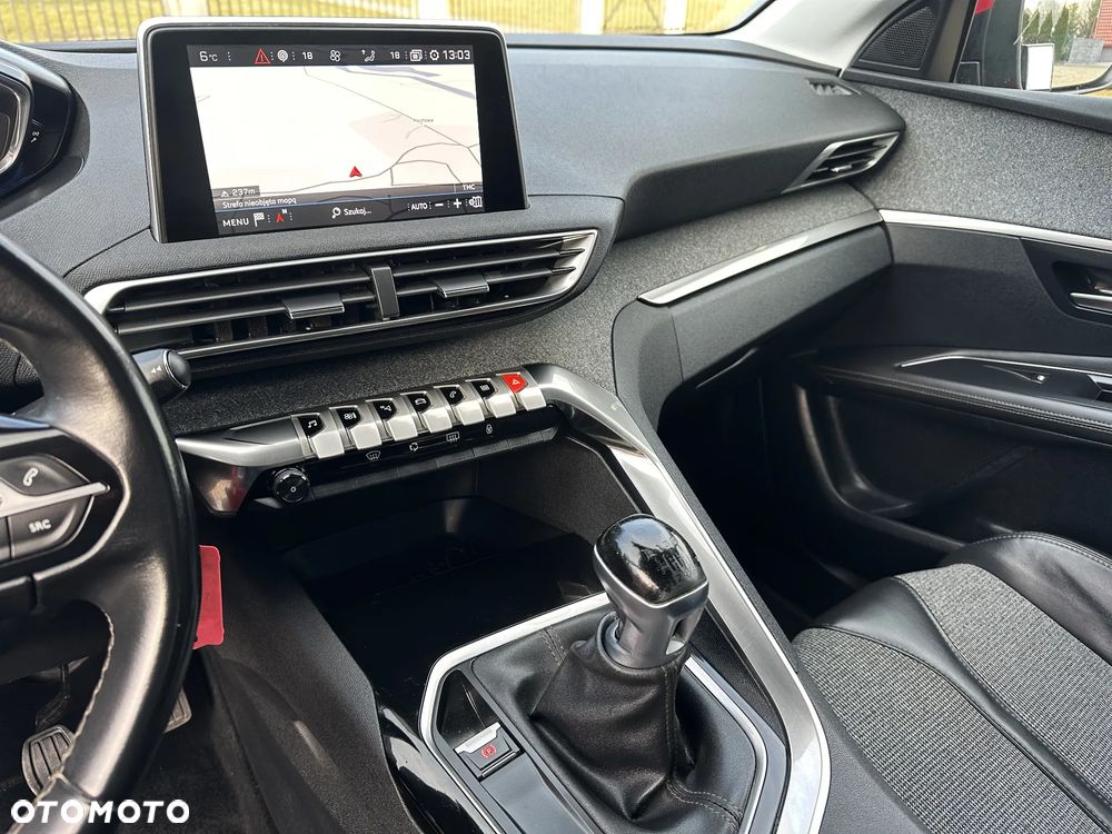 Peugeot 3008 PureTech 130 Stop & Start Allure - 18