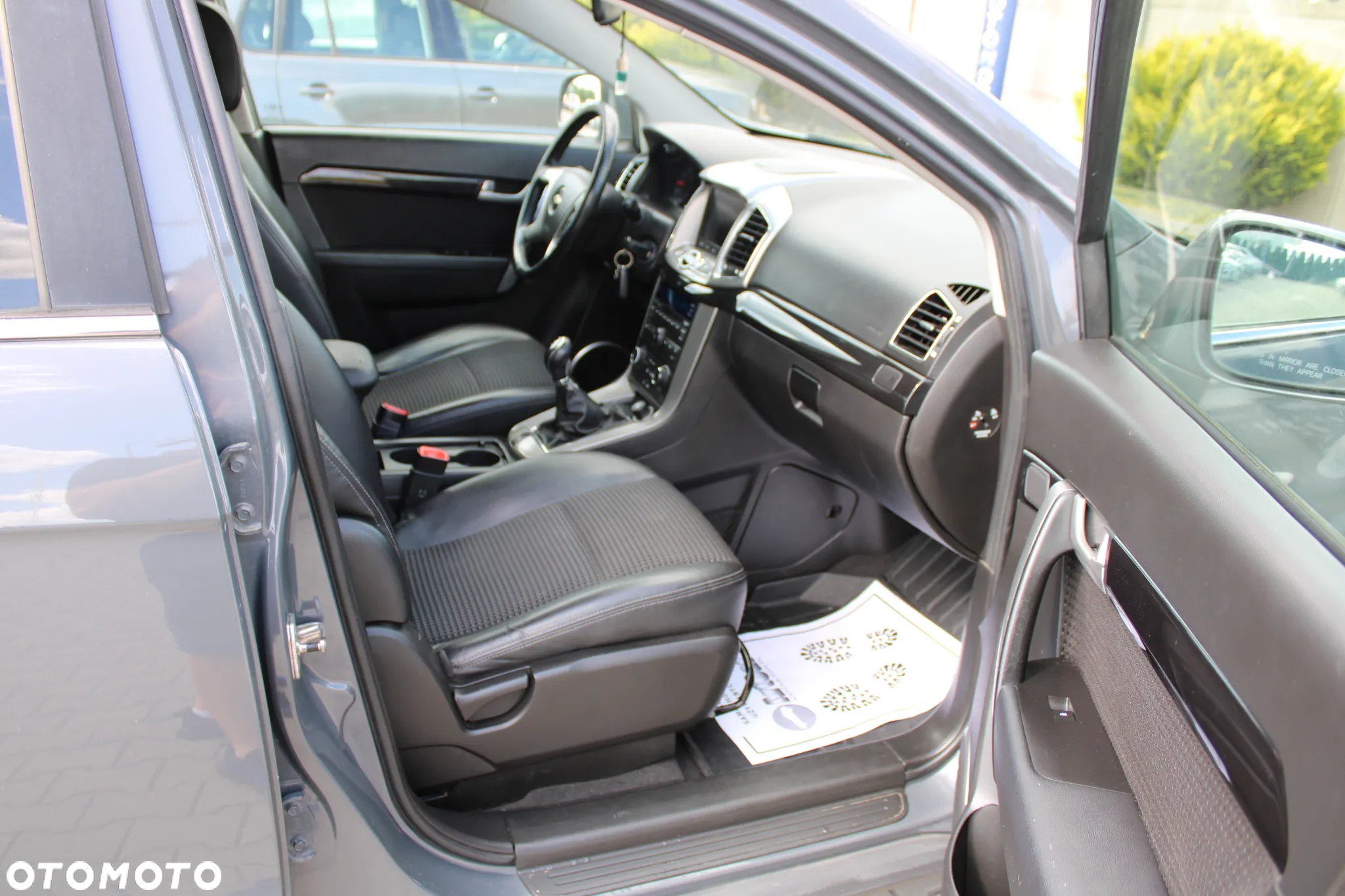 Chevrolet Captiva 2.4 LT - 28