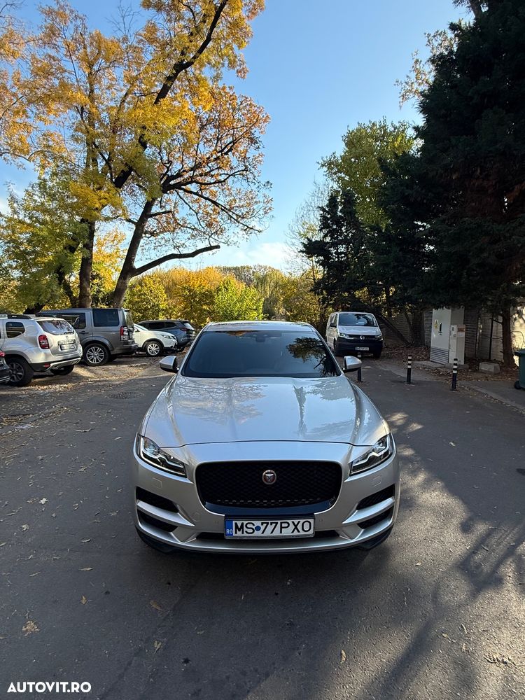 Jaguar F-Pace 30d AWD Portfolio - 10