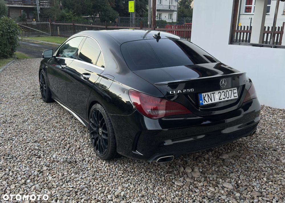 Mercedes-Benz CLA 250 4Matic 7G-DCT AMG Line - 8