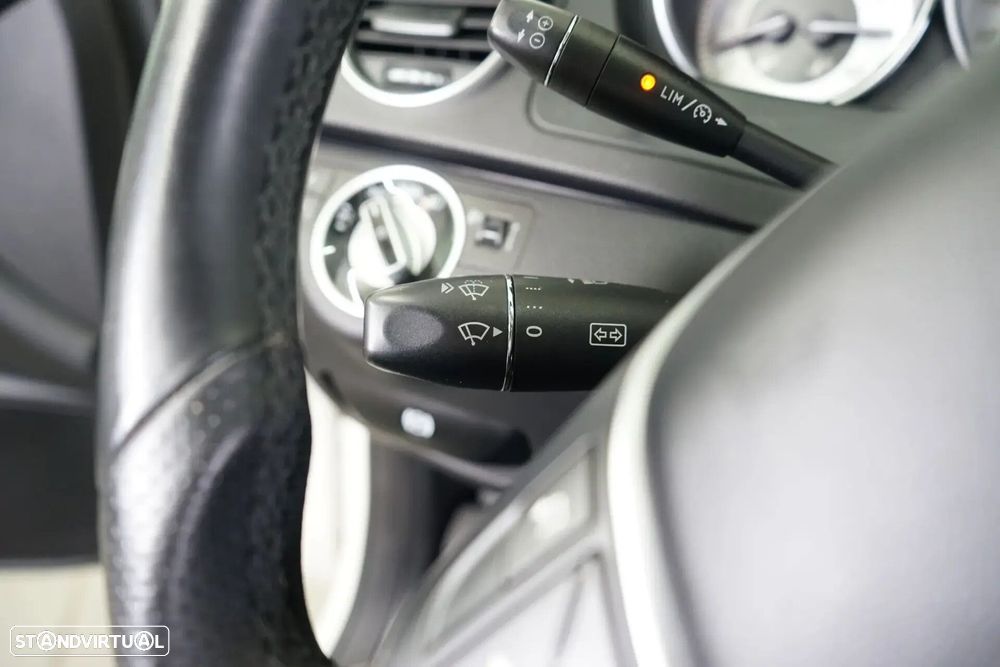 Mercedes-Benz C 180 - 19