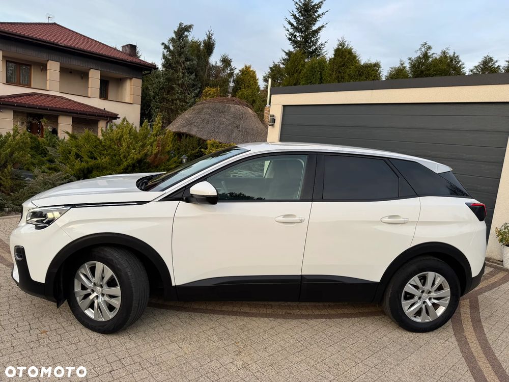 Peugeot 3008 1.5 BlueHDi Allure S&S - 11