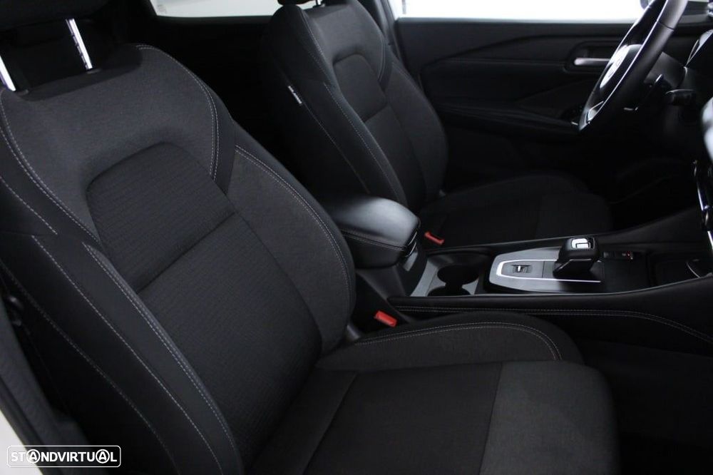 Nissan Qashqai 1.3 DIG-T N-Connecta LED Xtronic - 14